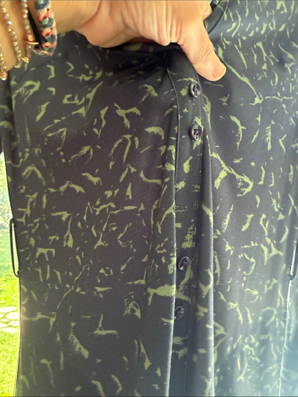 Margaret O'Leary Black Long Sleeve Shirt Dress with Green Abstract Accents - Picture 4 of 6